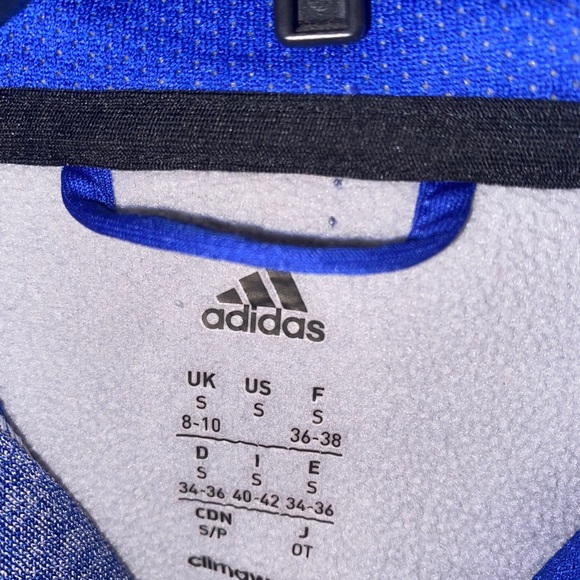 Addias pullover missing draw string - Picture 3 of 5